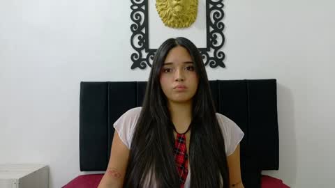 Snapshot of madisonharlow chatting on June 1, 8:43 pm madisonharlow online show from June 1, 8:43 pm