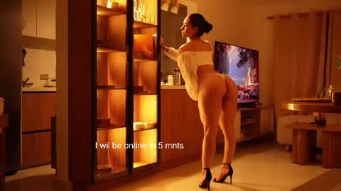 madisonlara online show from July 19, 4:22 pm