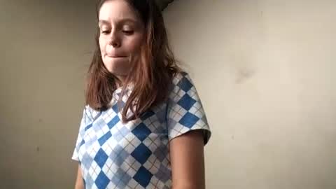 My name is madi Lushdomi is activeThere are legends that in this room all your wishes can come true  Private is Open online show from July 29, 7:23 pm