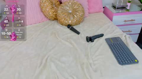 madissonbonny_ online show from November 8, 9:35 pm