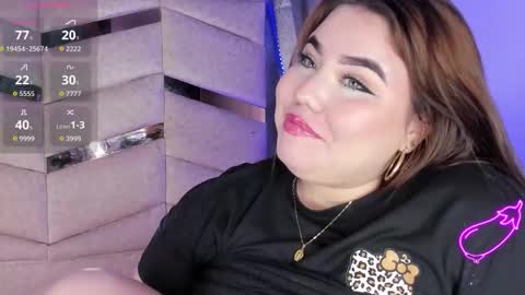 madissonlee__ online show from March 26, 10:15 pm
