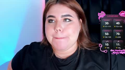 madissonlee__ online show from April 17, 11:08 pm