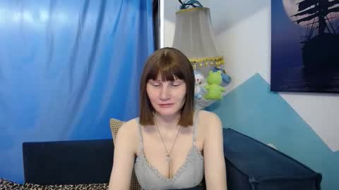 Snapshot of madoka_xxx chatting on December 23, 1:47 am Elizabeth online show from December 23, 1:47 am