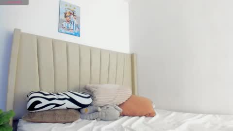 Mady online show from January 9, 11:28 pm