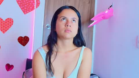 Snapshot of mady_gh chatting on October 17, 4:37 am mady online show from October 17, 4:37 am