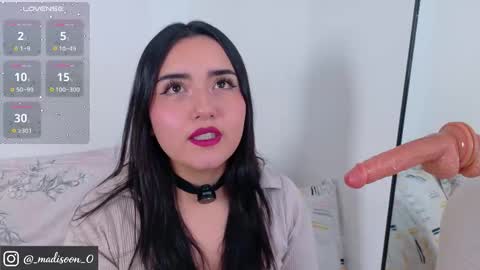 Mady online show from March 5, 7:10 pm