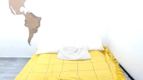 Snapshot of madysonandsteven chatting on November 13, 1:59 am MadysonAndSteven online show from November 13, 1:59 am