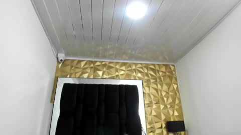 MAEE ANGELS online show from February 25, 11:33 pm