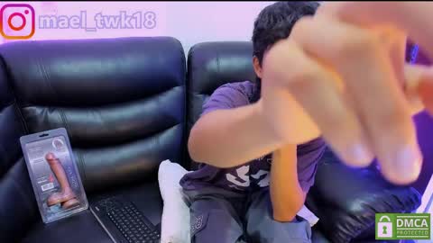 Mael online show from April 5, 6:16 pm