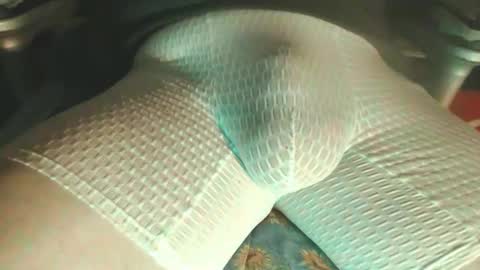 Snapshot of maestro2017 chatting on January 18, 12:03 am maestro2017 online show from January 18, 12:03 am