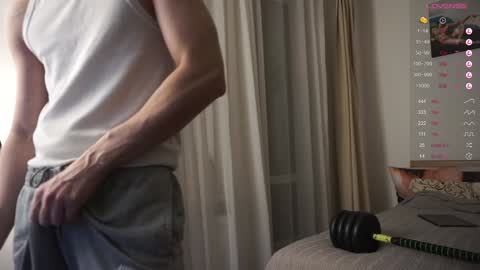 Mike XMaestro 3369 online show from December 28, 4:09 pm