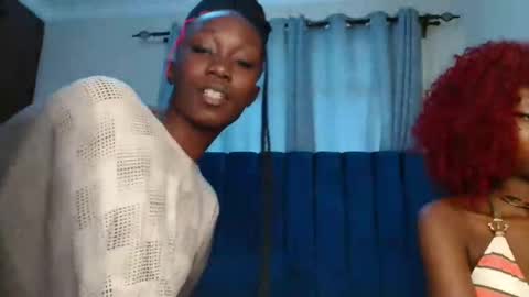 Snapshot of maeve_m chatting on December 10, 8:19 am Maeve online show from December 10, 8:19 am