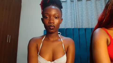 Snapshot of maeve_m chatting on January 10, 5:34 pm Maeve online show from January 10, 5:34 pm