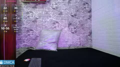 maevekuro online show from September 22, 3:08 am