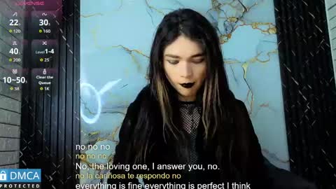Snapshot of maevekuro chatting on May 19, 3:02 am maevekuro online show from May 19, 3:02 am