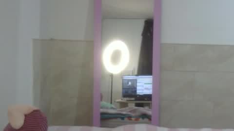 maferchavez88 online show from March 2, 10:44 am