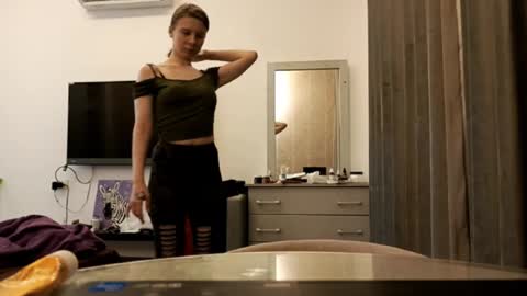 Margaret online show from November 28, 6:54 pm