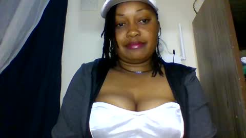 Snapshot of magdalinemus chatting on June 9, 8:42 pm magdalinemus online show from June 9, 8:42 pm