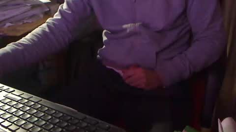 Snapshot of magellano98 chatting on October 12, 8:35 am Boy Sexy XXX online show from October 12, 8:35 am