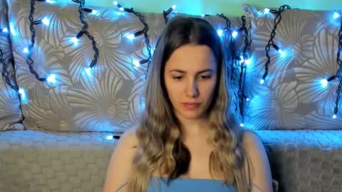 Maggie online show from January 12, 3:56 am