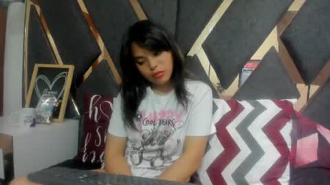 Snapshot of maggyx_69 chatting on June 20, 4:32 pm Kimy online show from June 20, 4:32 pm