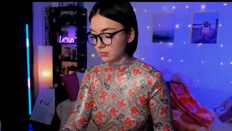 Magic Allie online show from December 15, 6:39 am