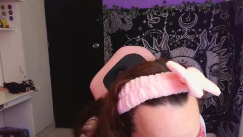 Claire online show from January 13, 9:42 pm