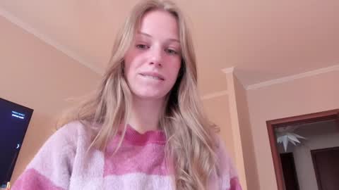 Alice  online show from March 11, 10:32 am