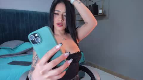 Snapshot of magic_isa chatting on September 25, 11:36 am Isa online show from September 25, 11:36 am