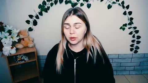 magic_katarina_ online show from February 10, 7:15 am