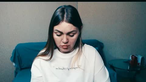 magic_katarina_ online show from October 25, 10:12 am