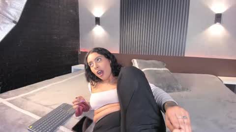 Marge online show from September 18, 10:12 pm