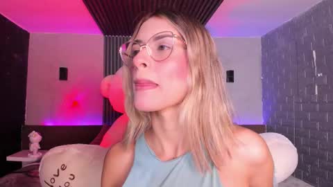 M Rss  online show from February 15, 5:04 am