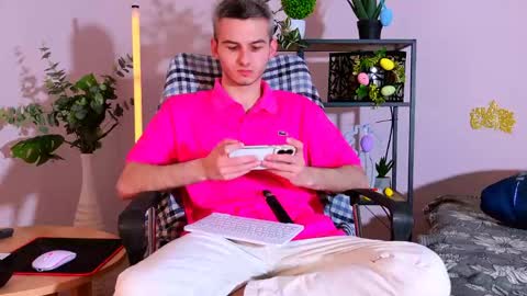 magic_storms online show from April 15, 7:58 pm