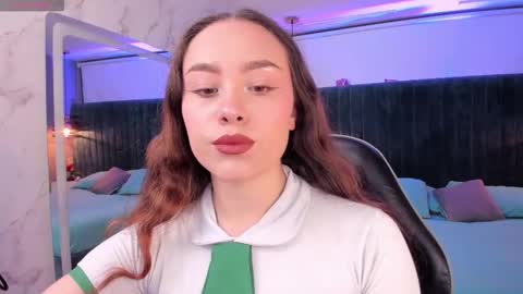 Snapshot of magic_vera chatting on November 10, 11:42 am Vera online show from November 10, 11:42 am