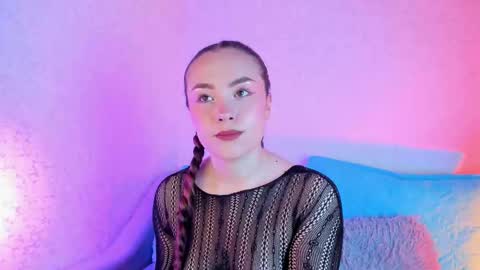 Snapshot of magic_vera chatting on November 18, 11:36 am Vera online show from November 18, 11:36 am