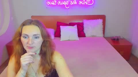 Lili and Bella online show from November 23, 5:46 pm