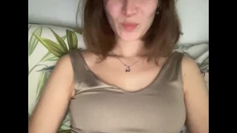 magicgirl50053 online show from November 6, 1:12 pm