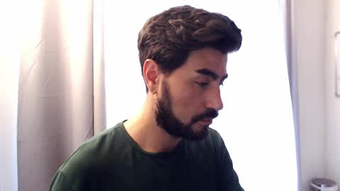 Andres online show from April 16, 9:39 pm