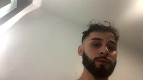 Snapshot of magicmatt230 chatting on November 23, 3:23 pm magicmatt online show from November 23, 3:23 pm