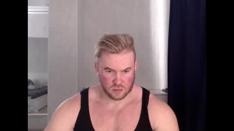 Snapshot of magicmax2017 chatting on February 17, 11:55 am magicmax2017 online show from February 17, 11:55 am