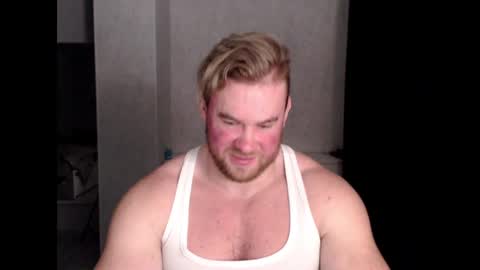 Snapshot of magicmax2017 chatting on March 4, 6:29 pm magicmax2017 online show from March 4, 6:29 pm