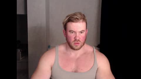 Snapshot of magicmax2017 chatting on March 9, 4:44 pm magicmax2017 online show from March 9, 4:44 pm