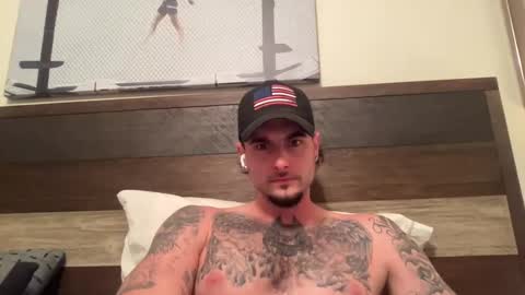 Snapshot of magicmike2424244 chatting on March 4, 6:47 am magicmike2424244 online show from March 4, 6:47 am