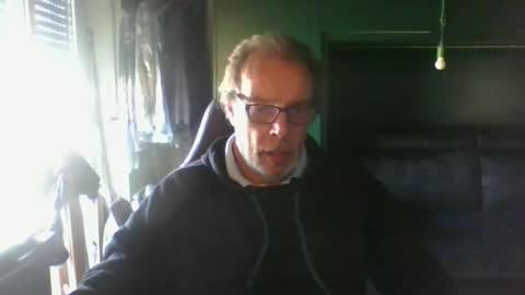 magicomerlino63 online show from October 2, 11:17 am