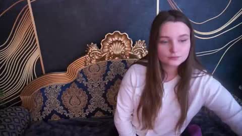 Emily online show from January 8, 1:57 pm