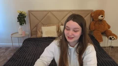 Emily online show from March 26, 7:03 am