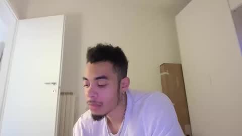 Snapshot of magicsempai chatting on January 28, 11:49 am Magicsempai online show from January 28, 11:49 am