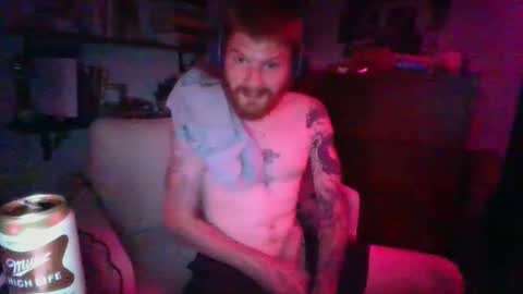 Snapshot of magnetic77slav chatting on October 7, 5:37 am magnetic77slav online show from October 7, 5:37 am