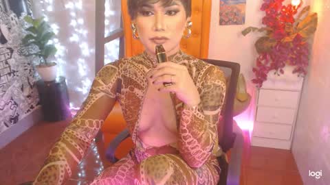 MagnificentlyDEVILQueen online show from September 14, 9:19 am